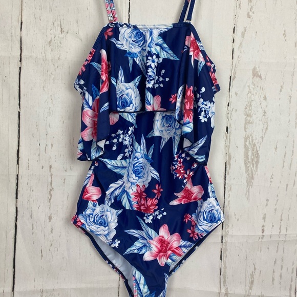 Maternity one piece - Picture 4 of 4